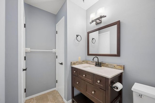 1779 Walnut Lane, Eagan, MN 55122