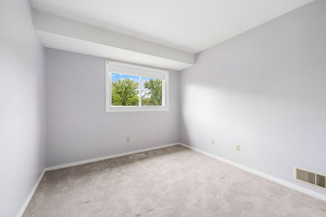 1779 Walnut Lane, Eagan, MN 55122