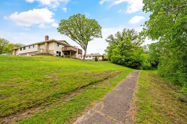 1779 Walnut Lane, Eagan, MN 55122