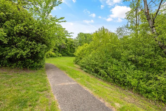 1779 Walnut Lane, Eagan, MN 55122