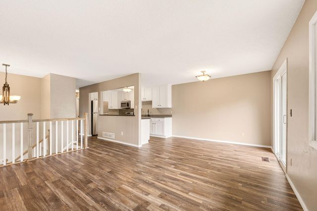 1779 Walnut Lane, Eagan, MN 55122