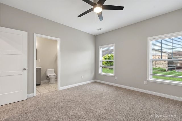 567 Golden Maple Avenue, Brookville, OH 45309