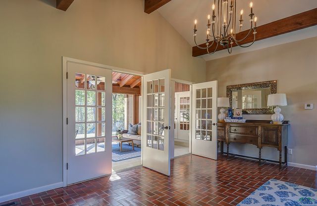 986 Texas Highway 77 W, Atlanta, TX 75551