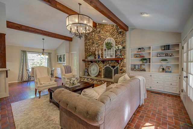 986 Texas Highway 77 W, Atlanta, TX 75551