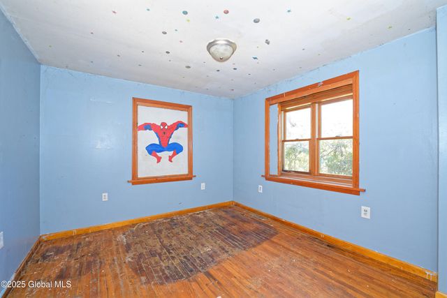 1135 Sacandaga Road, Schenectady, NY 12302