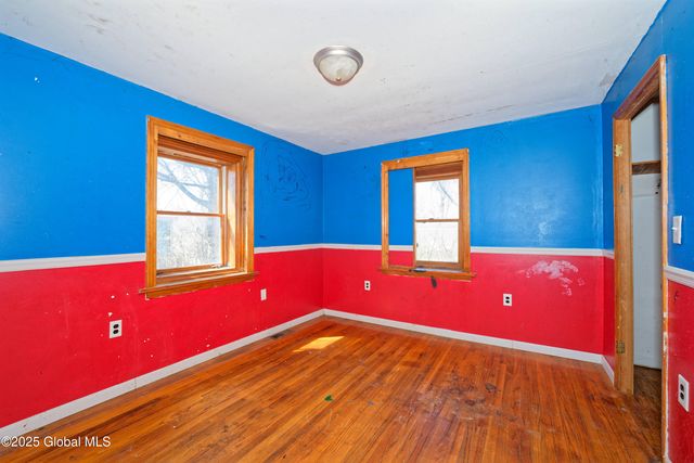 1135 Sacandaga Road, Schenectady, NY 12302