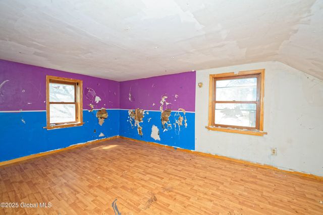 1135 Sacandaga Road, Schenectady, NY 12302