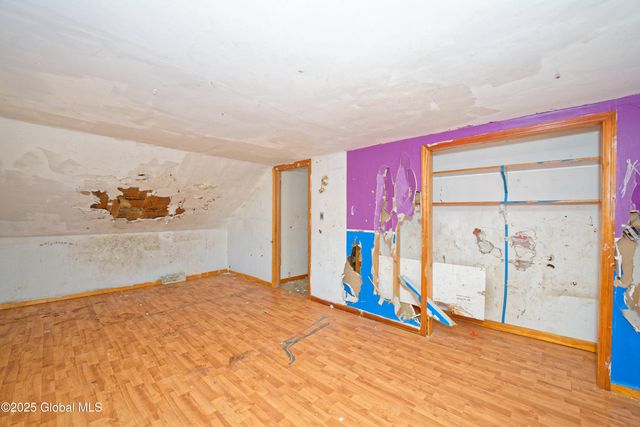 1135 Sacandaga Road, Schenectady, NY 12302