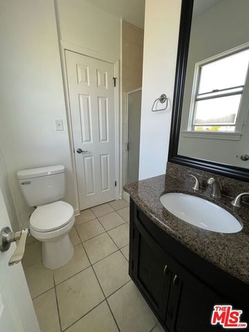 1282 S Highland Avenue, Los Angeles, CA 90019