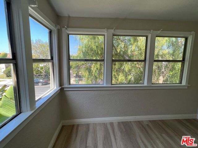 1282 S Highland Avenue, Los Angeles, CA 90019