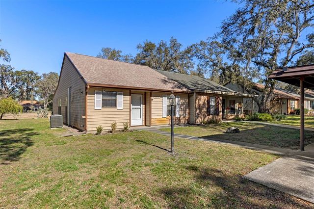 35077 WHISPERING OAKS BOULEVARD, Dade City, FL 33523