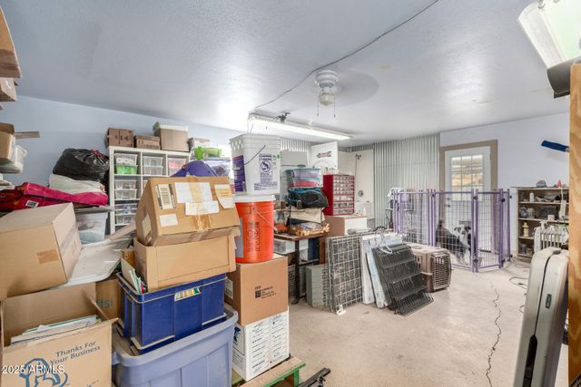 35011 N 3RD Street, Phoenix, AZ 85086