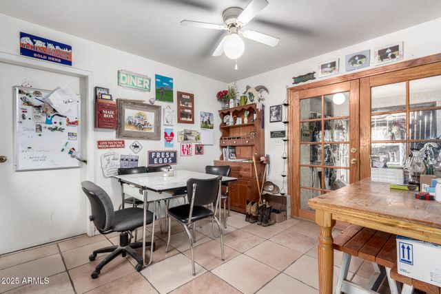 35011 N 3RD Street, Phoenix, AZ 85086