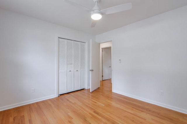 1055 Tuxedo Drive, Roswell, GA 30075
