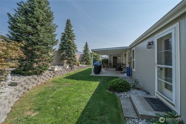 531 Nahalee Drive, East Wenatchee, WA 98802