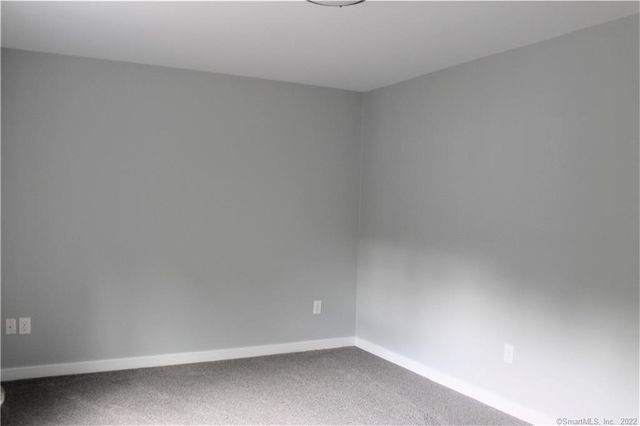 9 Goodhill Road 103, Bethel, CT 06801