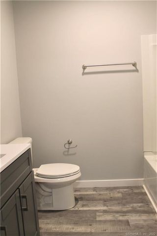 9 Goodhill Road 103, Bethel, CT 06801