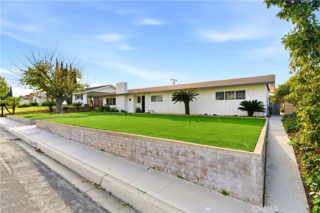 11786 Holly, Grand Terrace, CA 92313