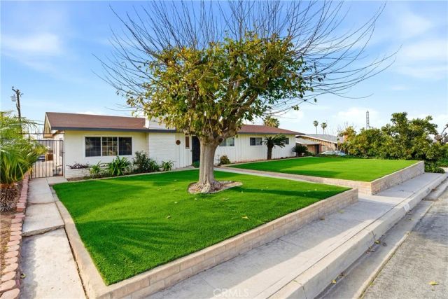 11786 Holly, Grand Terrace, CA 92313