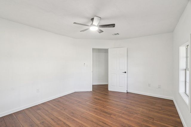 385 Alta Vista DR, Bastrop, TX 78602