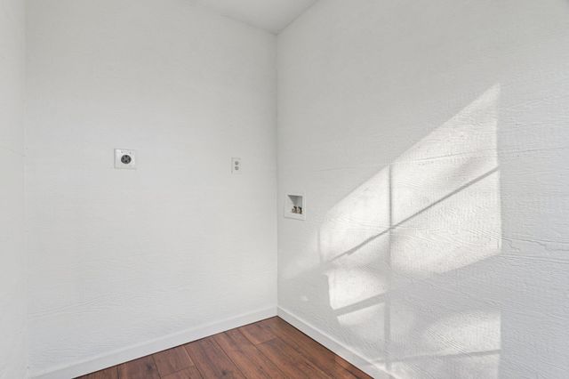 385 Alta Vista DR, Bastrop, TX 78602