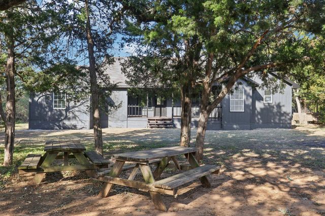 385 Alta Vista DR, Bastrop, TX 78602