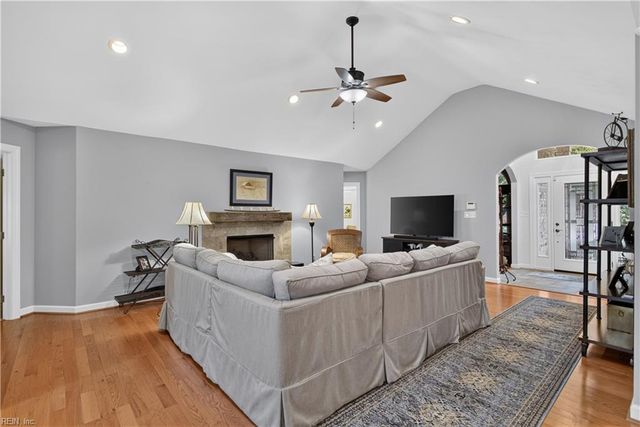 804 Brookside ARCH, Chesapeake, VA 23322