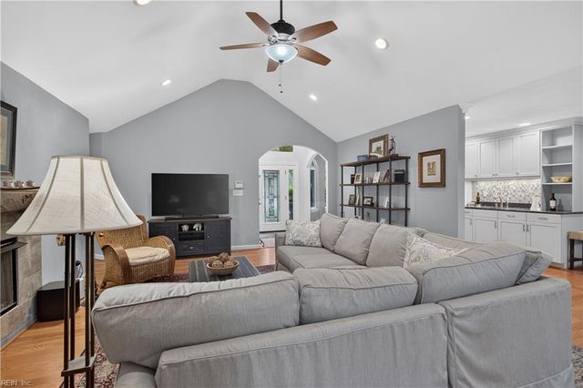 804 Brookside ARCH, Chesapeake, VA 23322