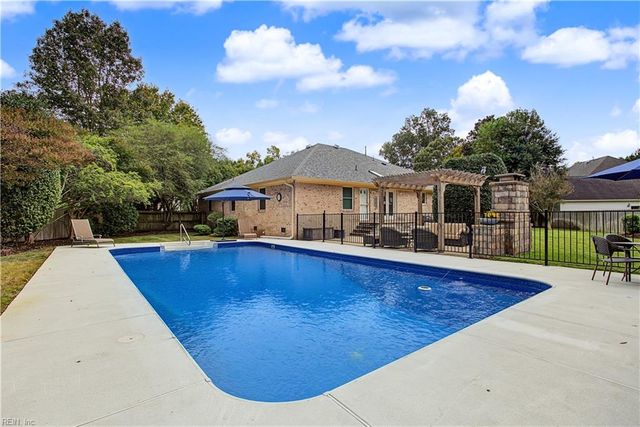 804 Brookside ARCH, Chesapeake, VA 23322