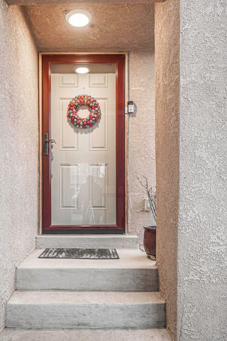 10601 Crandall Road SW, Albuquerque, NM 87121