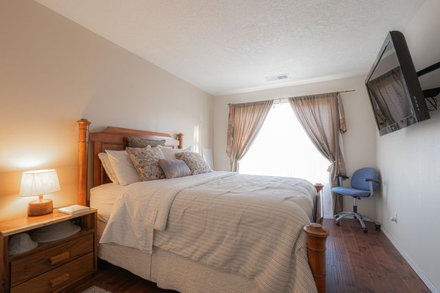 10601 Crandall Road SW, Albuquerque, NM 87121