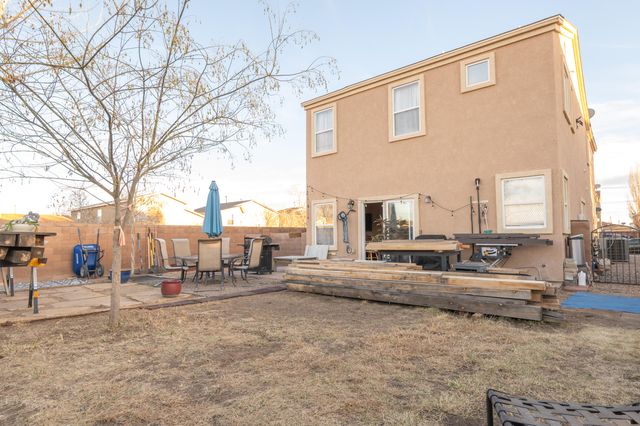 10601 Crandall Road SW, Albuquerque, NM 87121