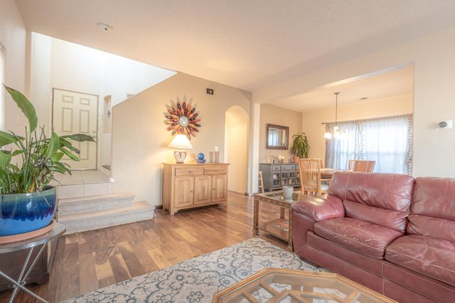 10601 Crandall Road SW, Albuquerque, NM 87121