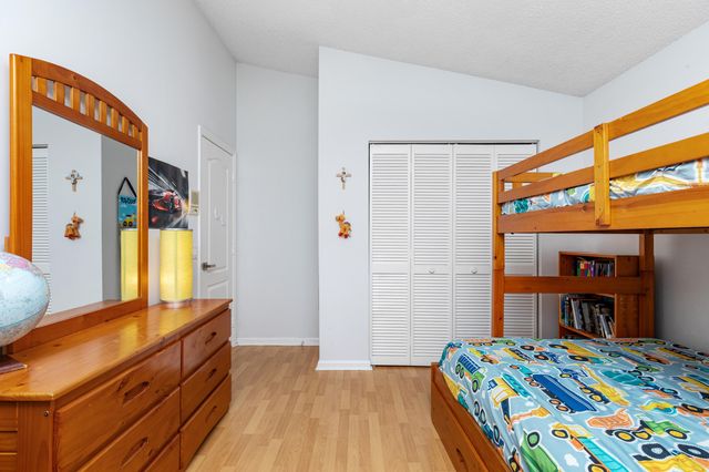 6040 NW 96th Way, Parkland, FL 33076