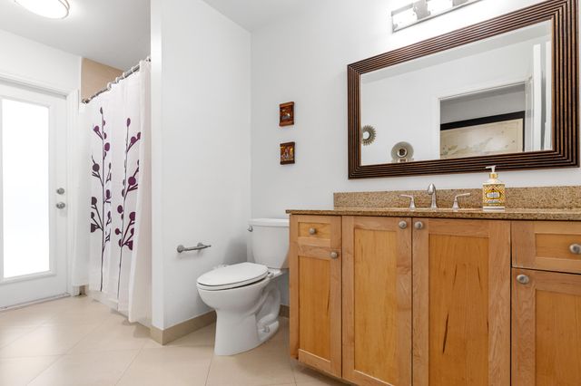 6040 NW 96th Way, Parkland, FL 33076