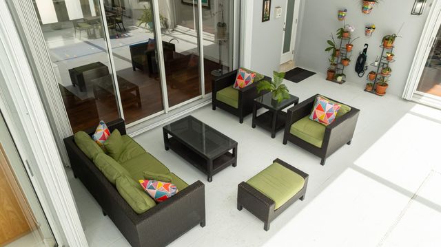 6040 NW 96th Way, Parkland, FL 33076