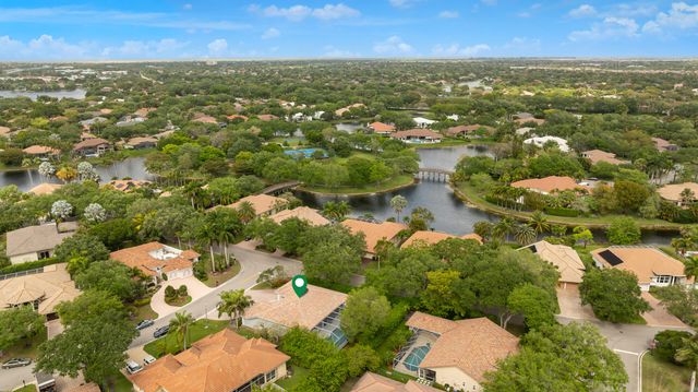 6040 NW 96th Way, Parkland, FL 33076