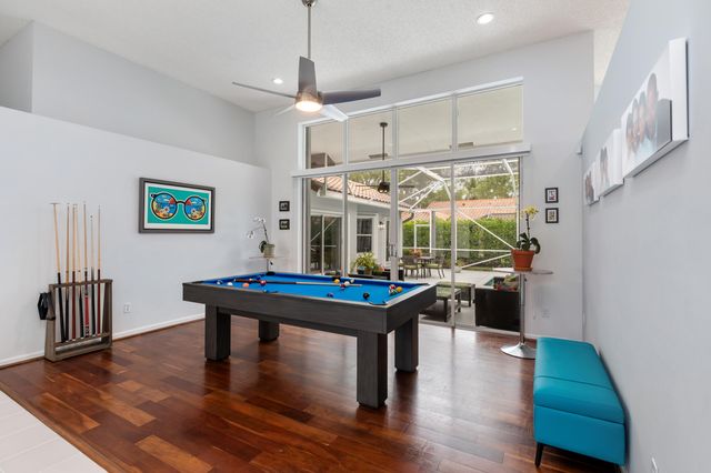 6040 NW 96th Way, Parkland, FL 33076