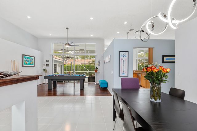 6040 NW 96th Way, Parkland, FL 33076