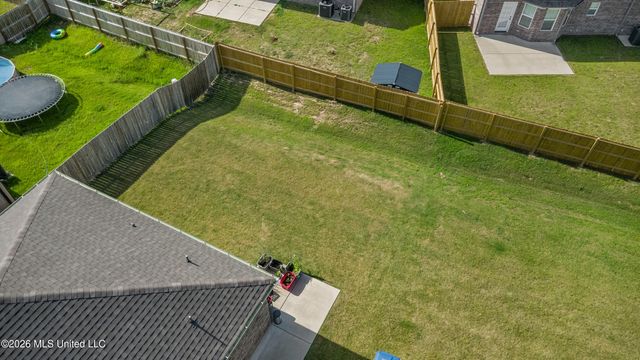 1627 Thomas Street, Horn Lake, MS 38637