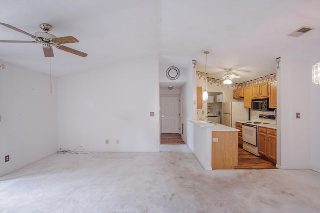 28 Rio Grande Circle, 6, Florence, KY 41042