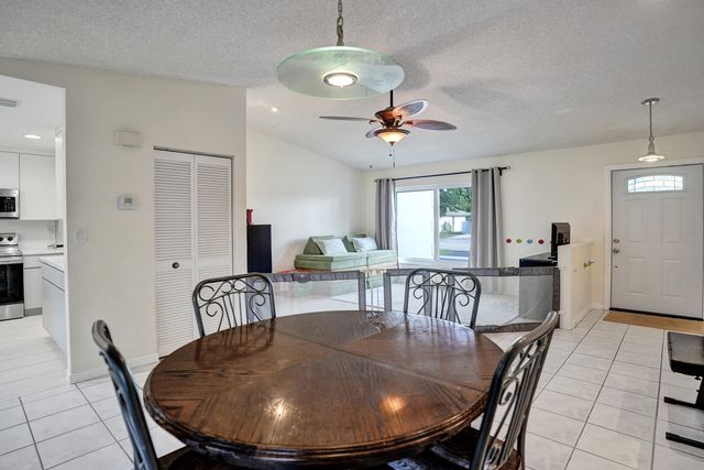 11614 SW 50th Street, Cooper City, FL 33330