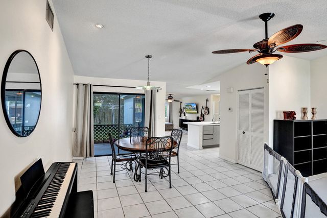 11614 SW 50th Street, Cooper City, FL 33330