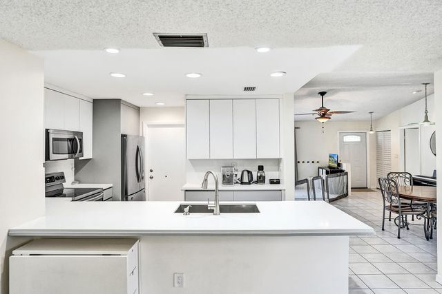 11614 SW 50th Street, Cooper City, FL 33330