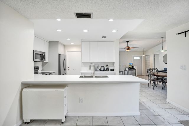 11614 SW 50th Street, Cooper City, FL 33330