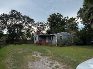 4308 6th Street, Bacliff, TX 77518