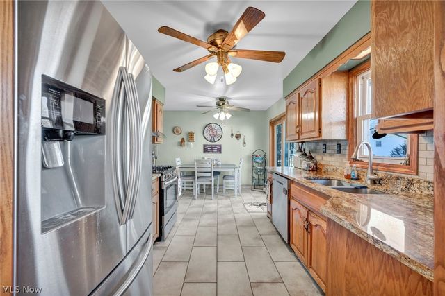 21818 Royalton Road, Strongsville, OH 44149