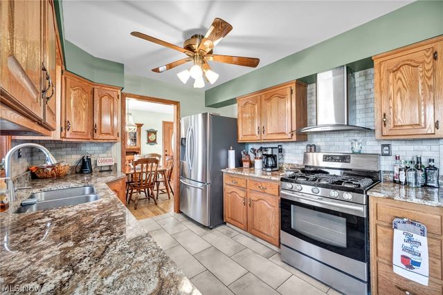 21818 Royalton Road, Strongsville, OH 44149