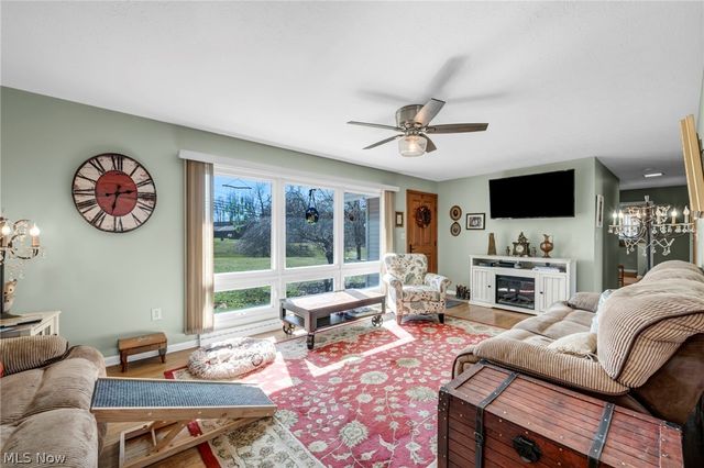 21818 Royalton Road, Strongsville, OH 44149