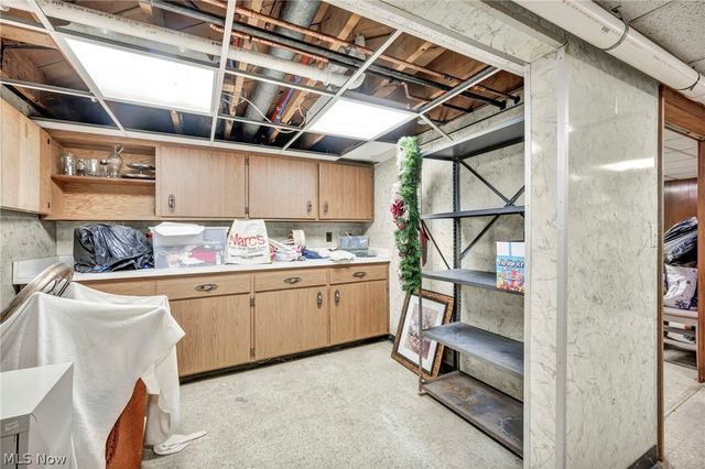 21818 Royalton Road, Strongsville, OH 44149